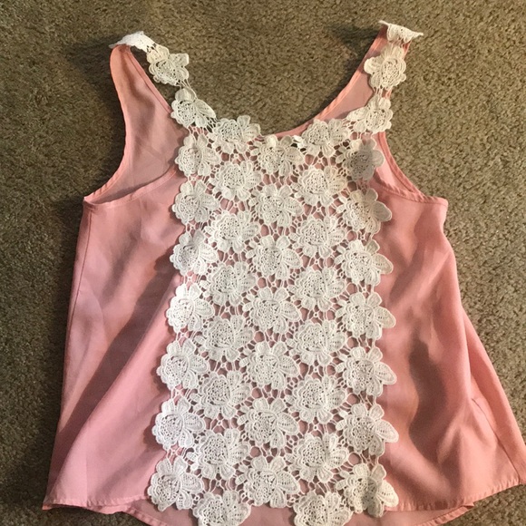 Top - Picture 2 of 2